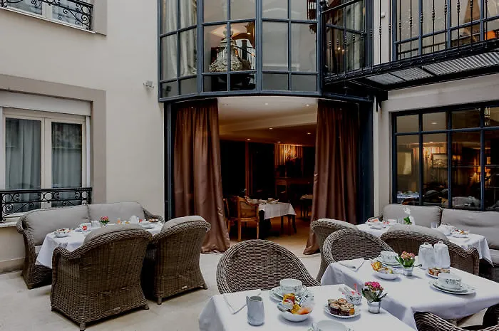 Hotel Chateaubriand Paris
