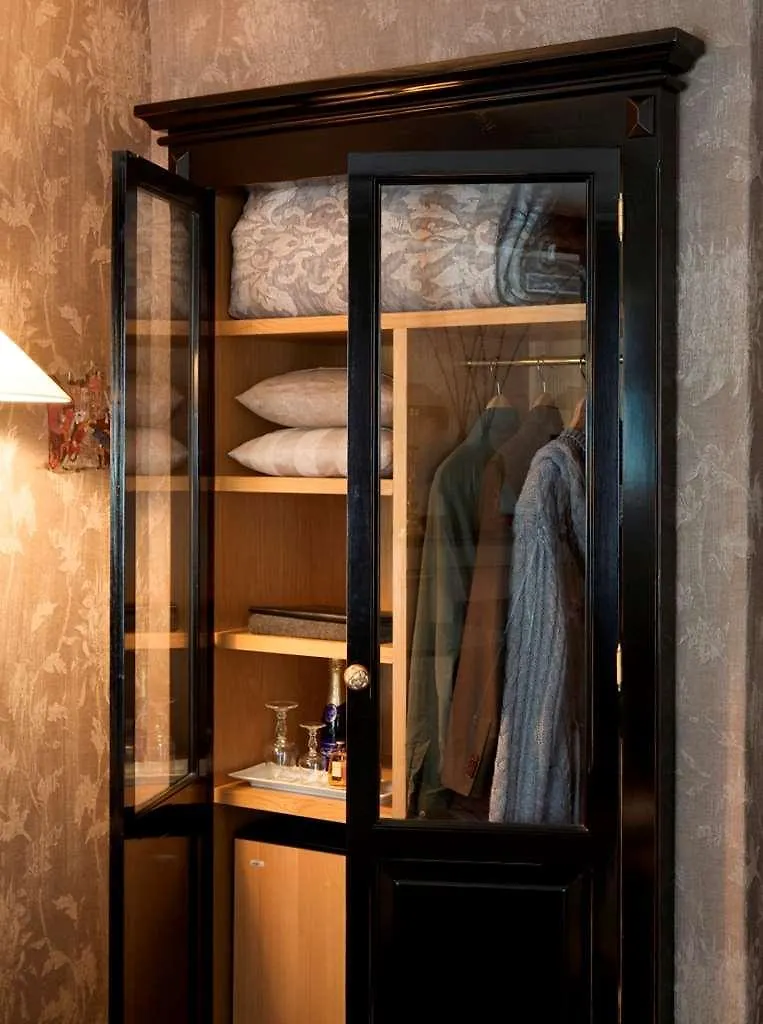 Hotel Chateaubriand Paris
