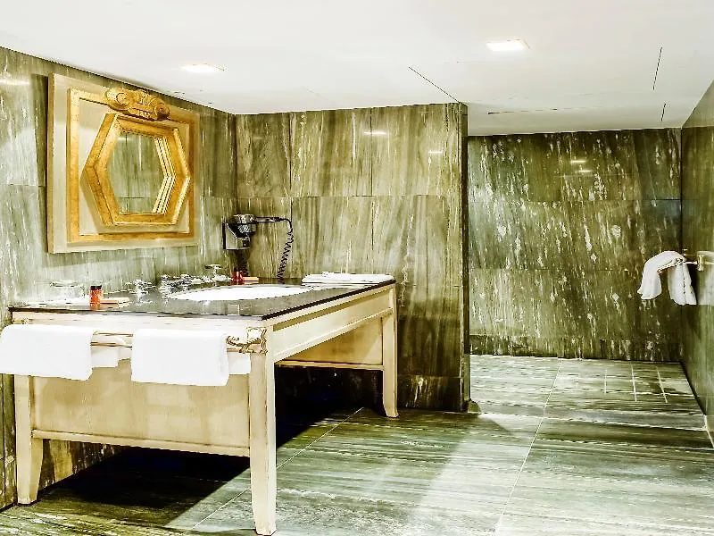 Hotel Chateaubriand Paris