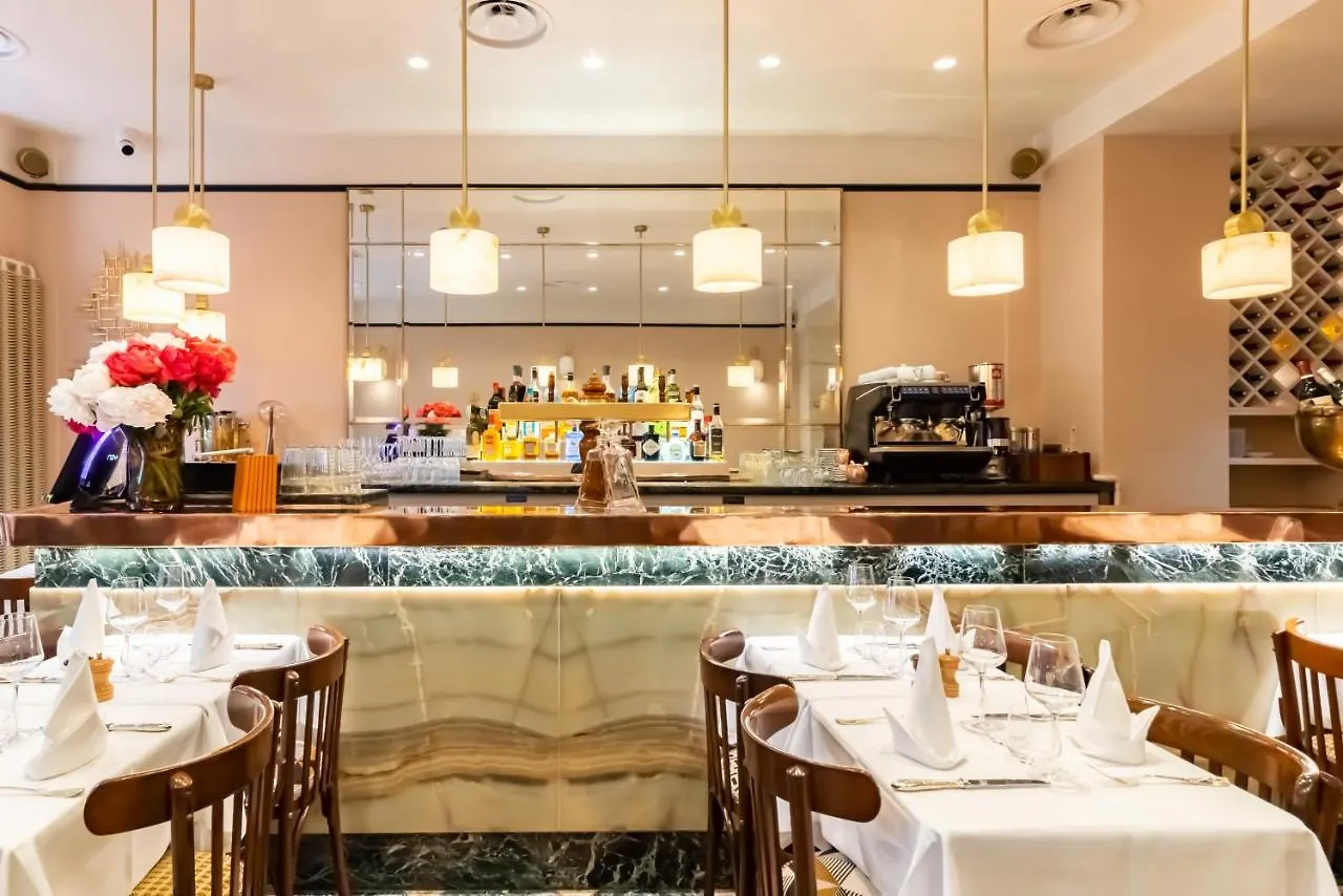 Hotel Chateaubriand Paris