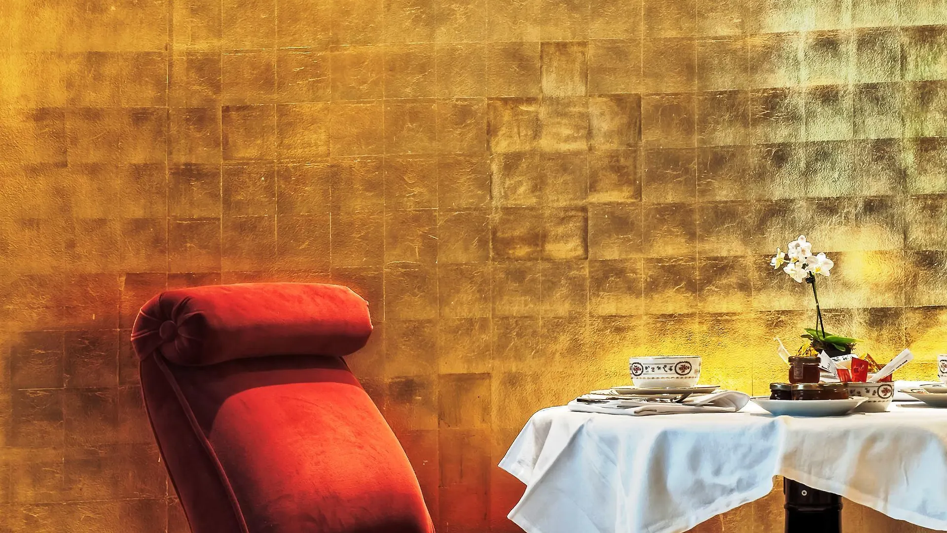 Hotel Chateaubriand Paris 4*,